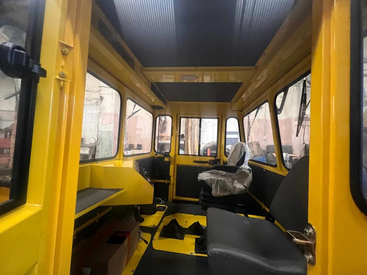 Кабина 700А.67.00.000-1 (в сборе) НОВАЯ - фото 8