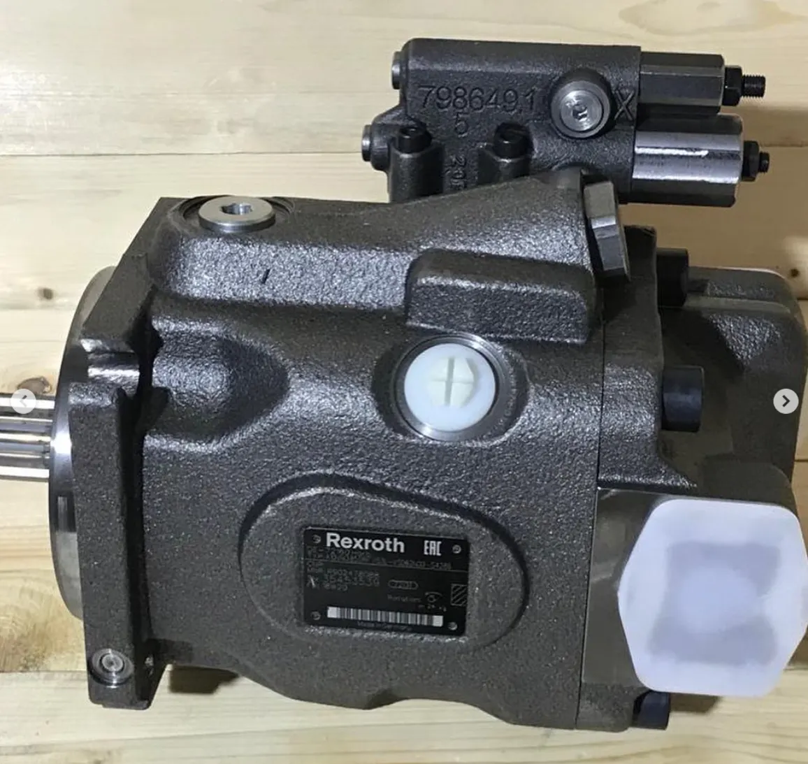 Насос Bosch Rexroth A10V O 60DFR/52LPSD62NOO - фото 3
